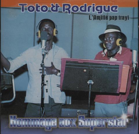 TOTO20NECESSITE20ET20RODRIGUE20HOMMAGE20AUX20SUPERSTAR.jpg